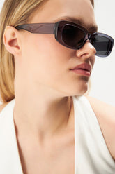 St Tropez Nights Füme Dikdörtgen Kadın Güneş Gözlüğü Apsı001603--50 Ekartman