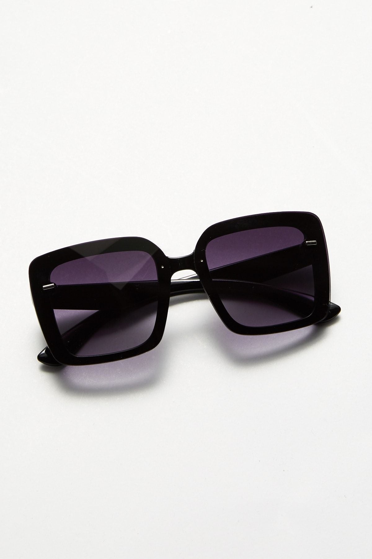 Aqua di Polo Women's Purple UV 400 Protection Sunglasses