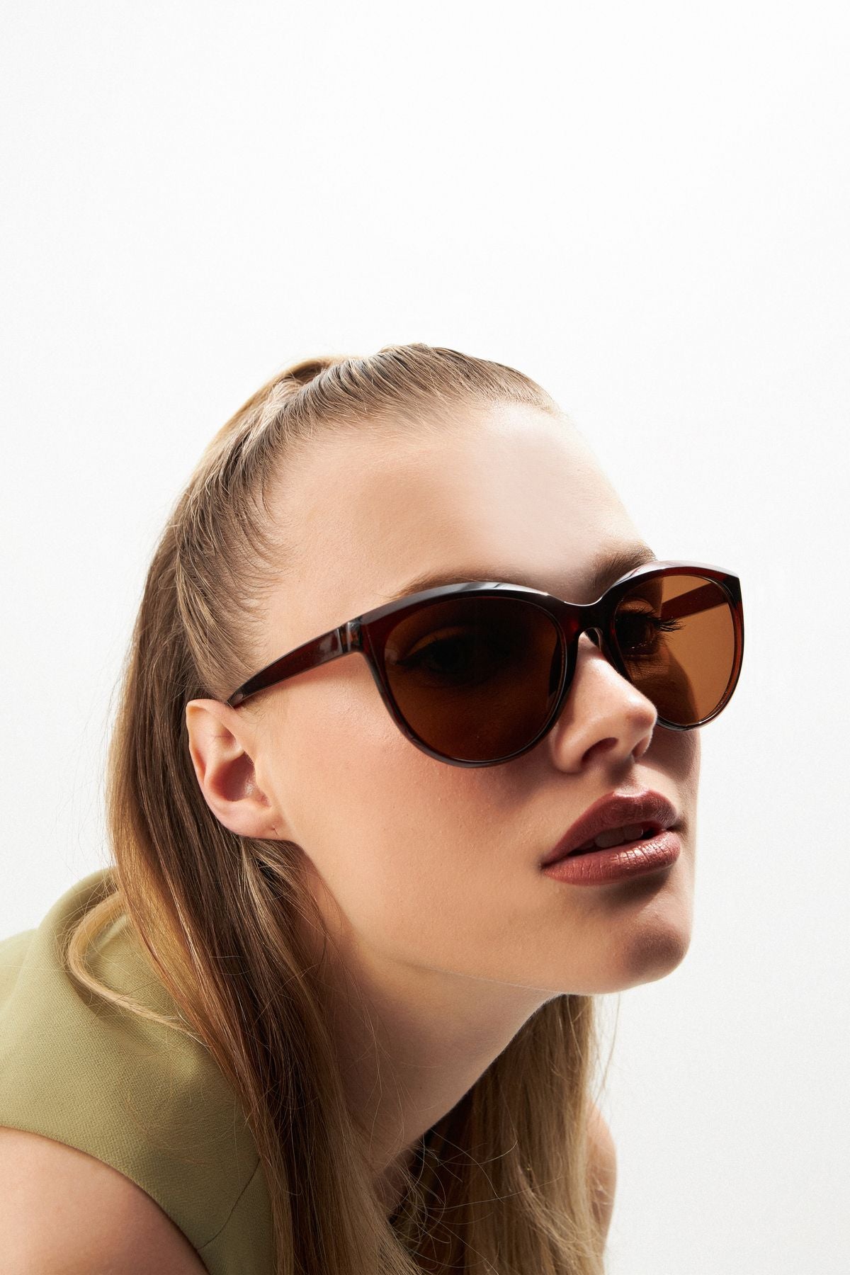 Aqua di Polo 1987 Brown Cat Eye Women's Sunglasses APSN001402
