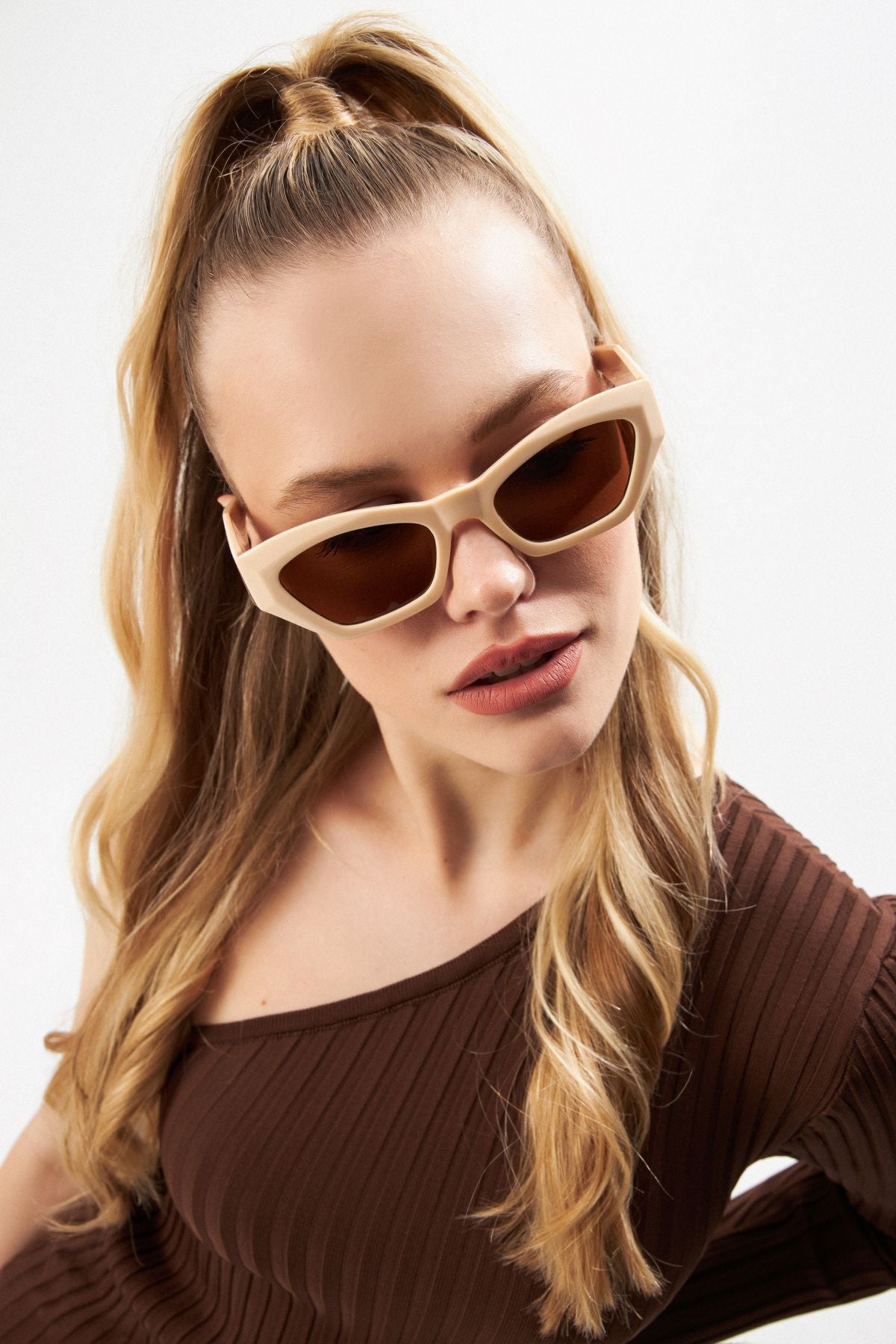 Aqua di Polo 1987 Beige Women's Sunglasses APSN012403