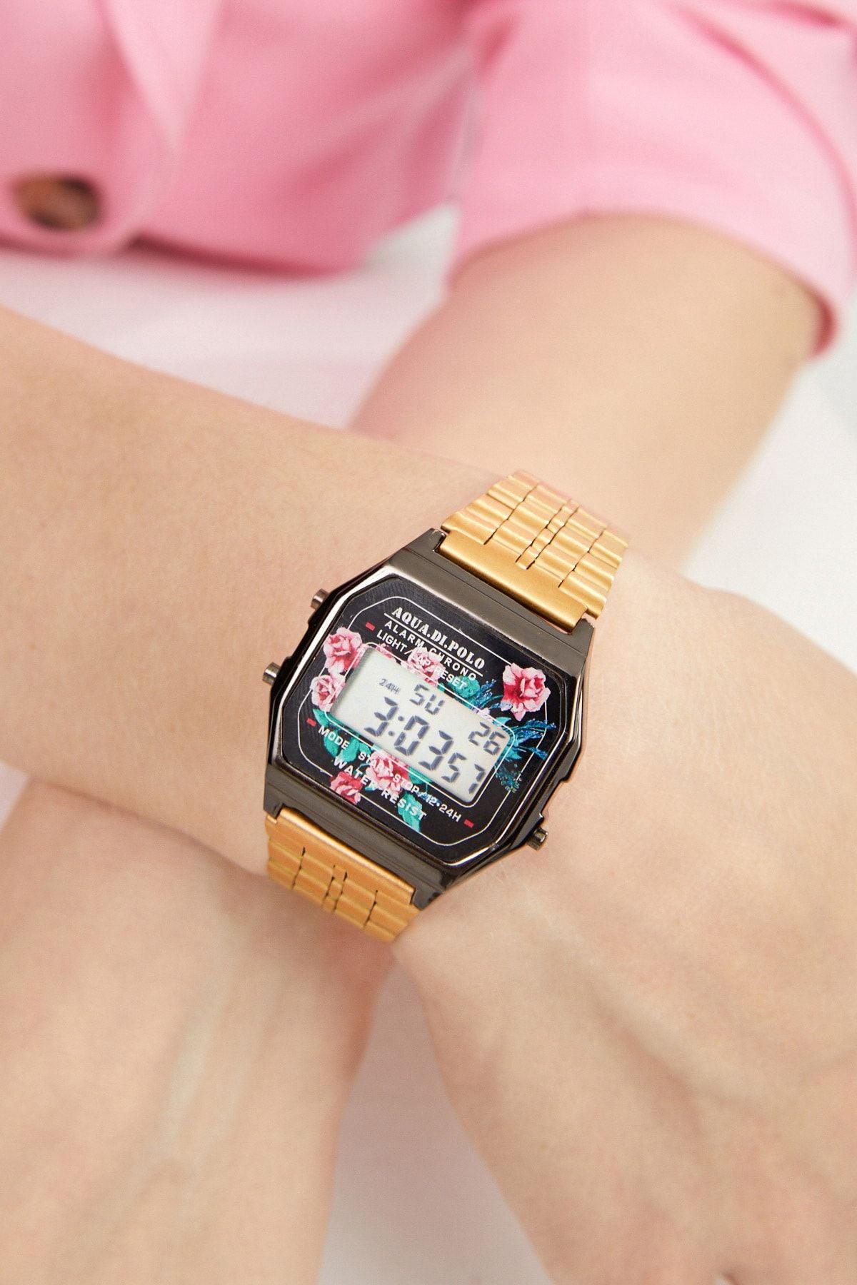Aqua di Polo 1987 Gold Metal Floral Retro Women's Wristwatch APWA034004