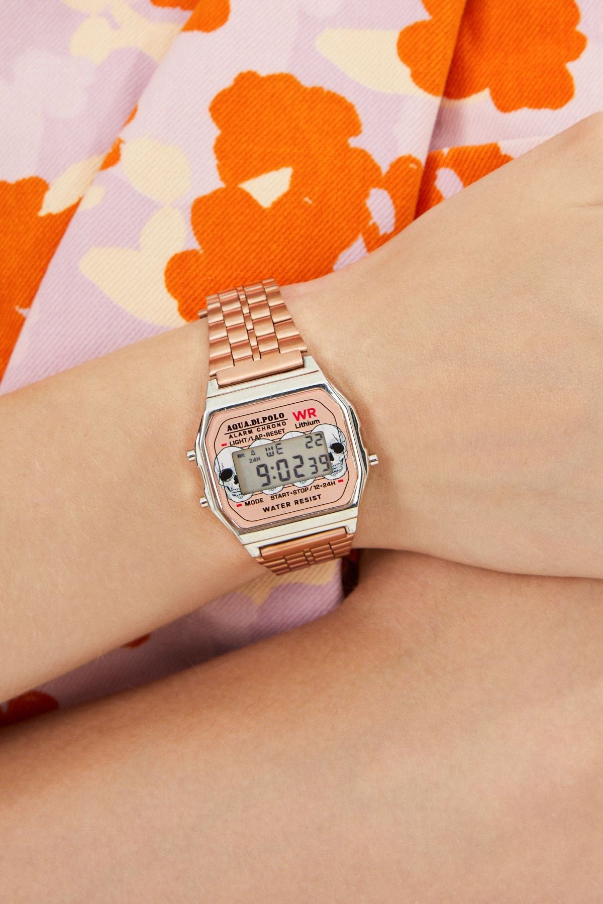 Aqua di Polo 1987 Rose Gold Metal Retro Skull Women's Wristwatch APWA064602