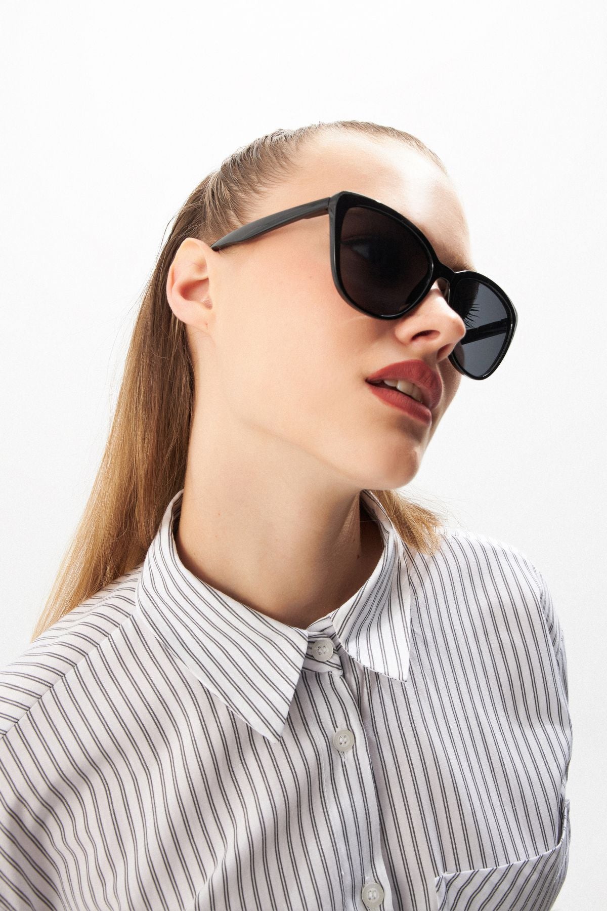 Aqua di Polo 1987 Black Cat Eye Women's Sunglasses APSN001701