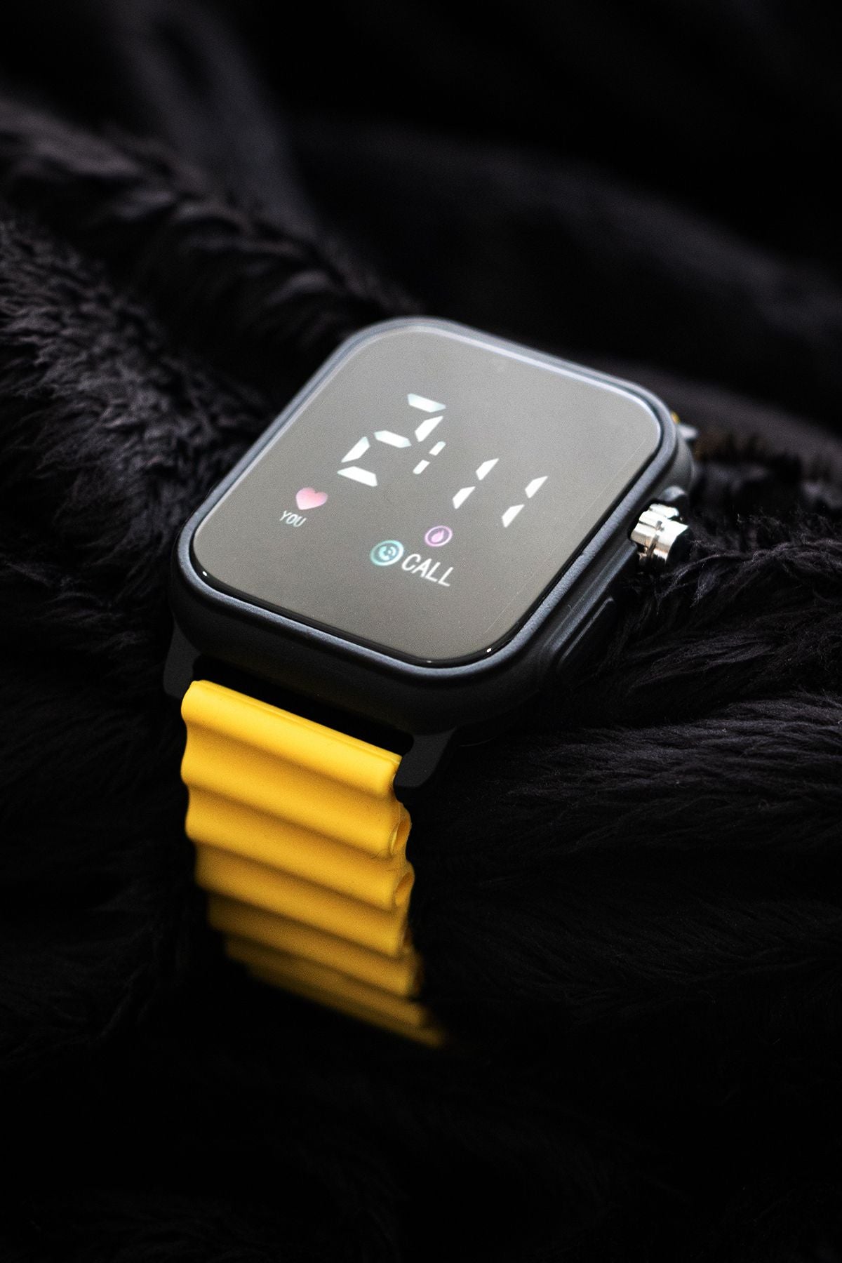 Sarı Silikon Unisex Dijital Led Kol Saati APWR033312